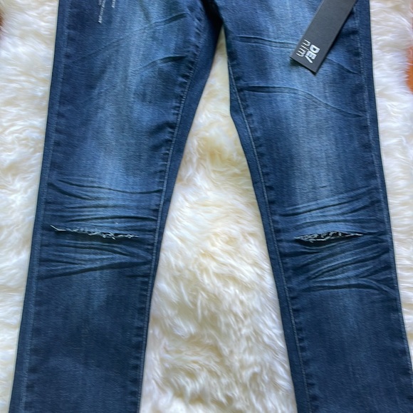 DE/nim Stitch Fix Distressed Dark Blue Jeans Size 26 Cut Knees - Picture 4 of 8